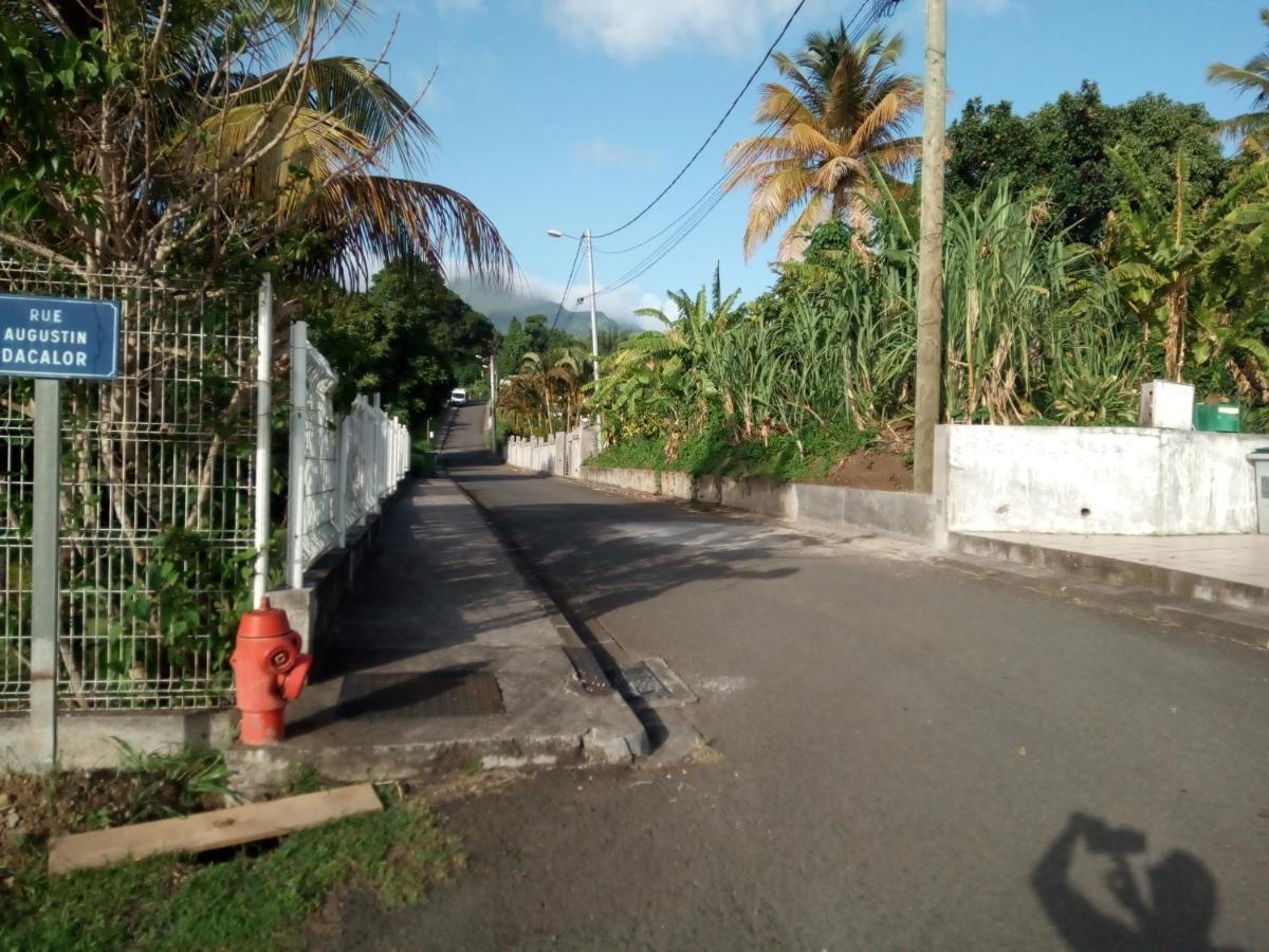 圣克洛德Passion Caraibes公寓 外观 照片